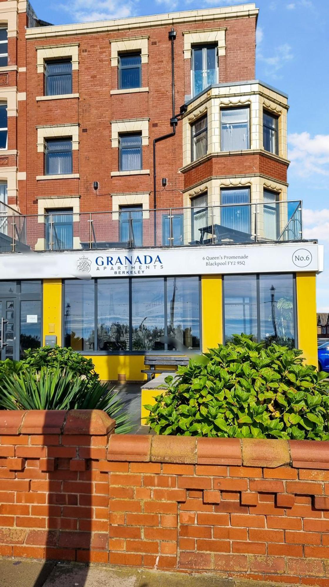 Granada Apartments Berkeley Blackpool Exteriör bild