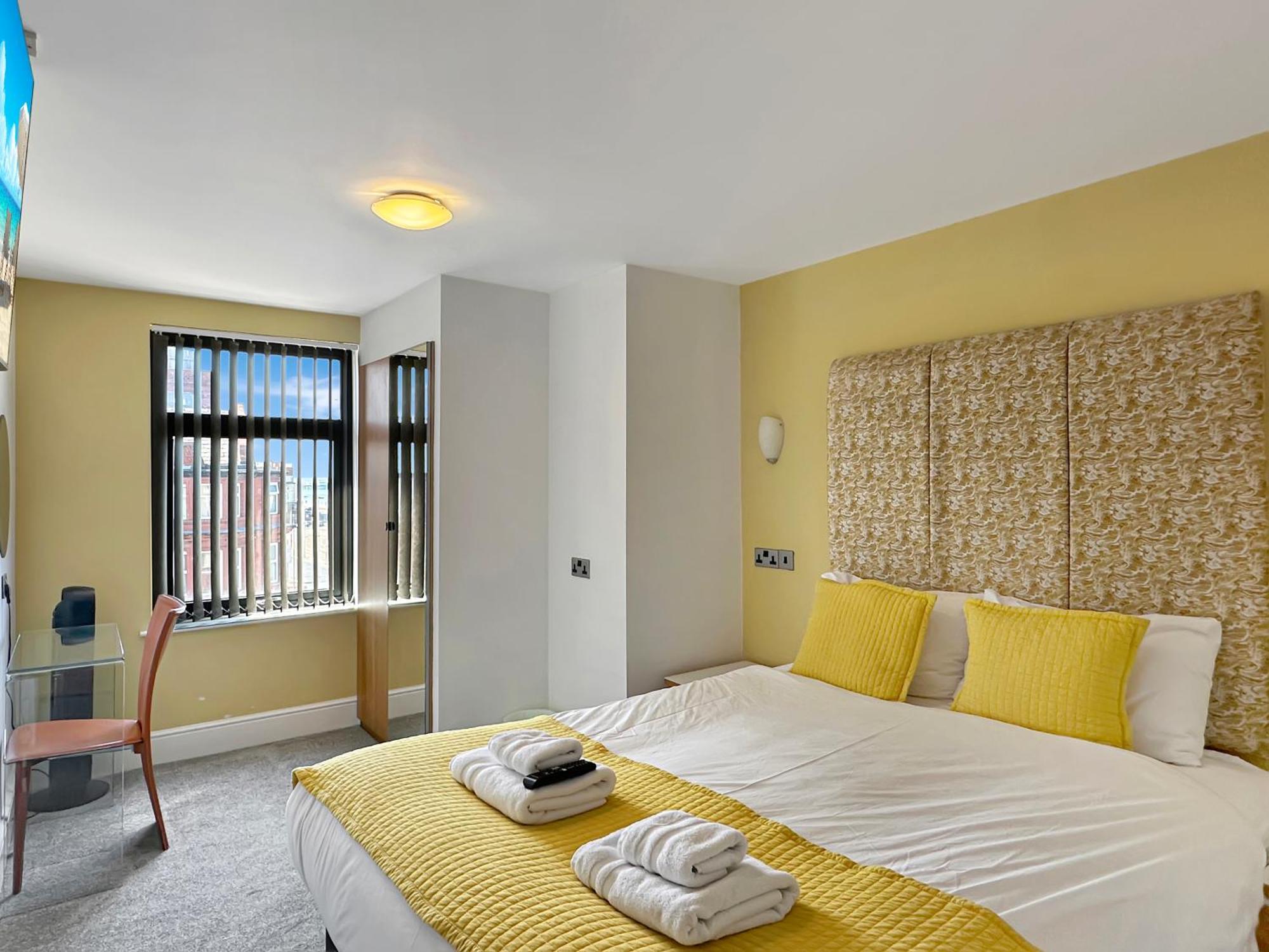 Granada Apartments Berkeley Blackpool Exteriör bild